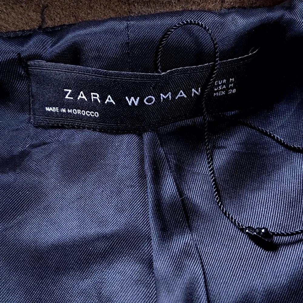 Zara Brown Coat with Faux Fur Collar - Picture 3 of 13